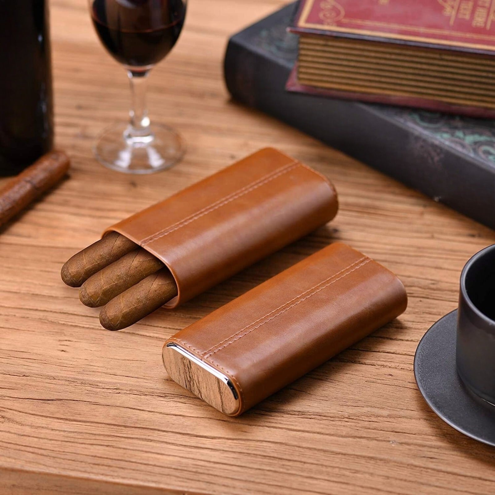 Cigar case Cedar Wood Lined - Cigar Travel case Cigar Cutter humidor case (Brown