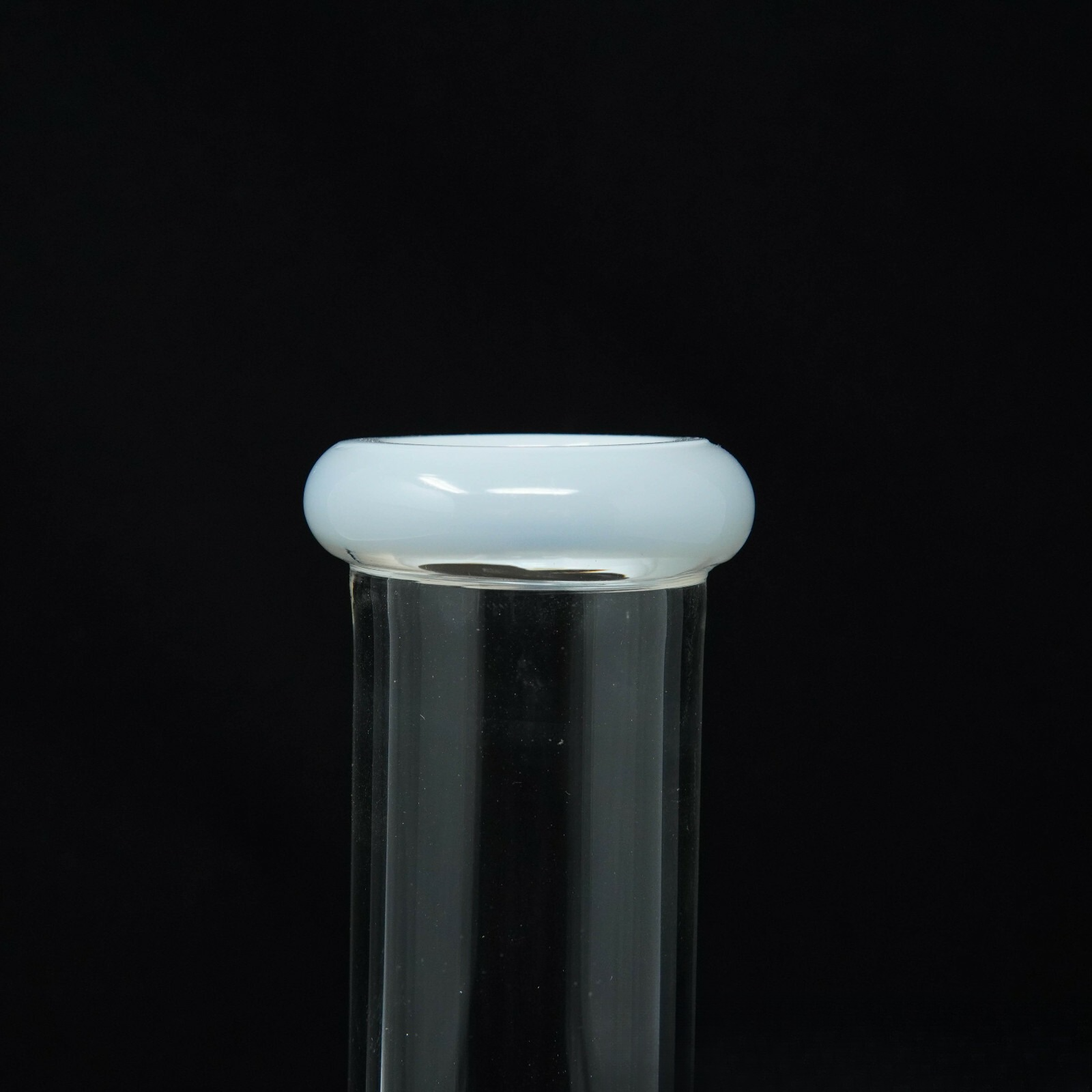 8.5” White Hookah Water Pipe Tobacco Smoking Beaker Pipe w/ Ice Catcher