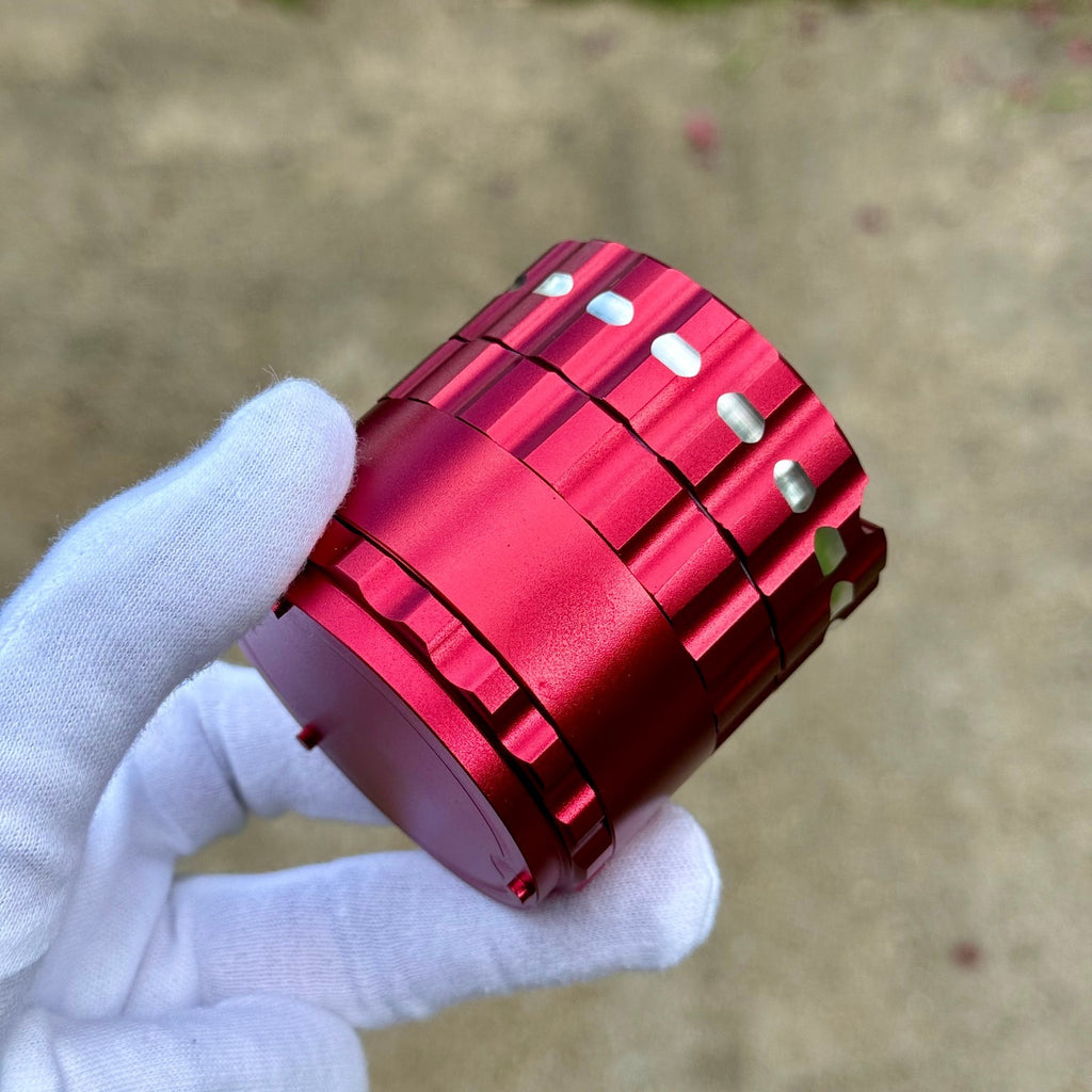 Ashtray Magnetic Lid Herb Grinder Spice Crusher (Red)